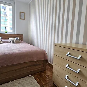 Metro Brodno Apartament